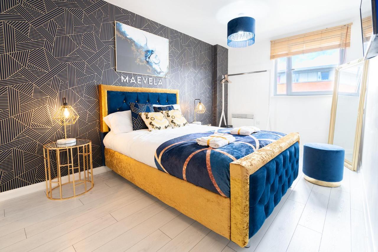 Maevela Apartments - Ultra Lavish Luxury 2 Bed Apartment City Centre - With Balcony - Free Secure Parking - Ps4 & Smart Tv'S Birmingham Eksteriør billede