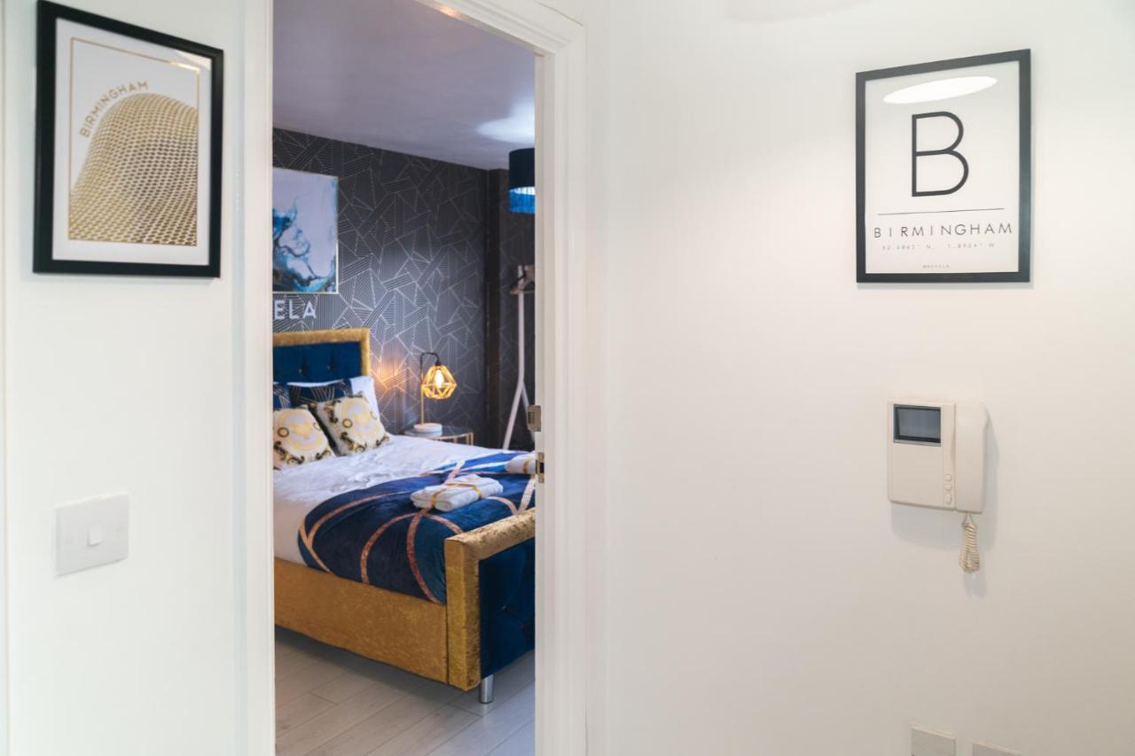 Maevela Apartments - Ultra Lavish Luxury 2 Bed Apartment City Centre - With Balcony - Free Secure Parking - Ps4 & Smart Tv'S Birmingham Eksteriør billede