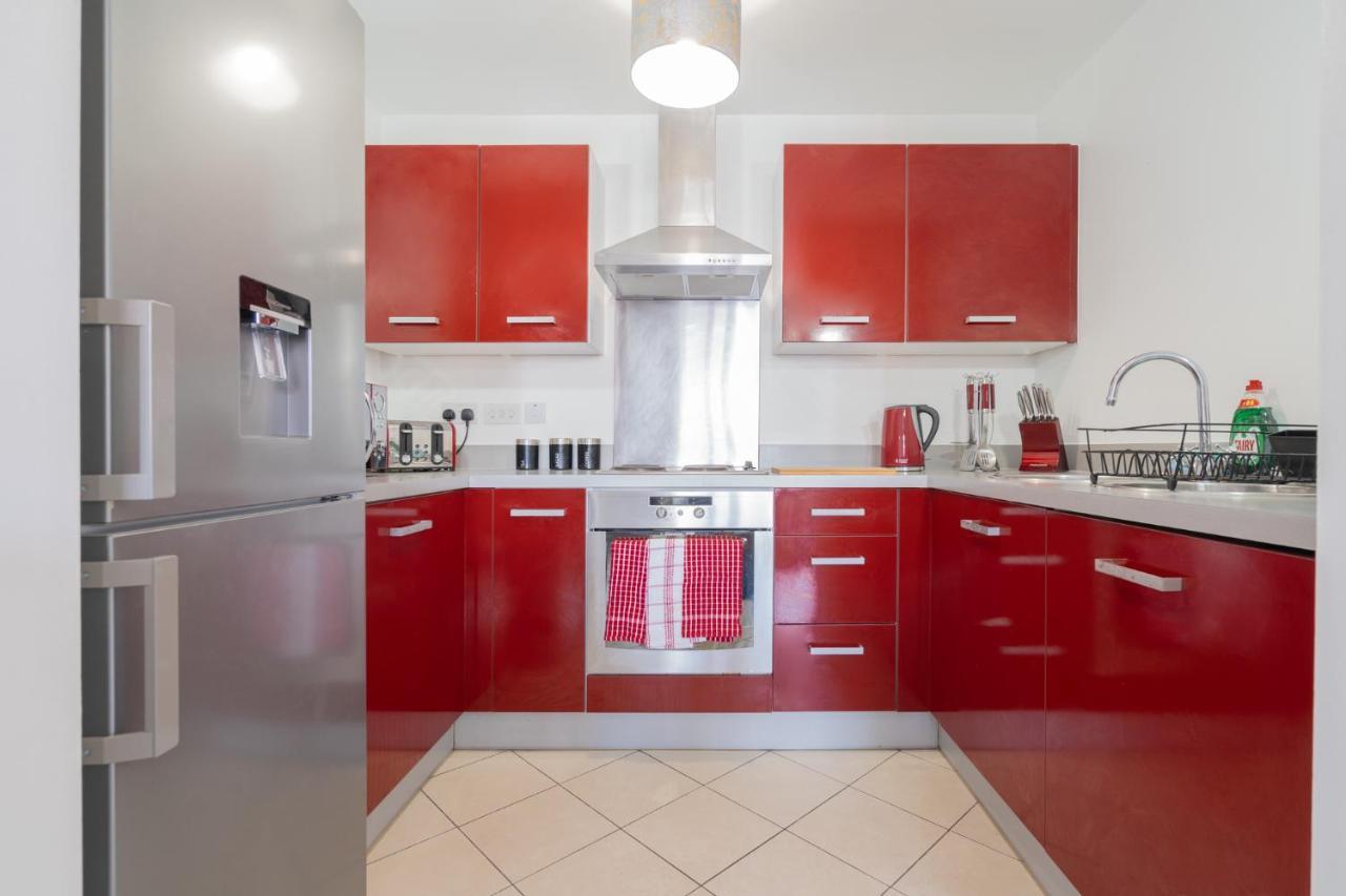 Maevela Apartments - Ultra Lavish Luxury 2 Bed Apartment City Centre - With Balcony - Free Secure Parking - Ps4 & Smart Tv'S Birmingham Eksteriør billede