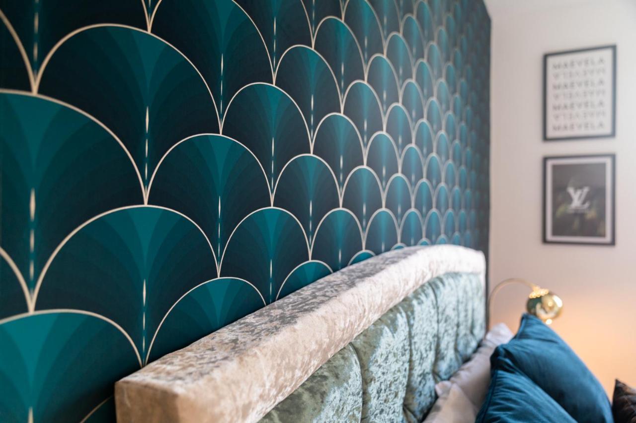 Maevela Apartments - Ultra Lavish Luxury 2 Bed Apartment City Centre - With Balcony - Free Secure Parking - Ps4 & Smart Tv'S Birmingham Eksteriør billede