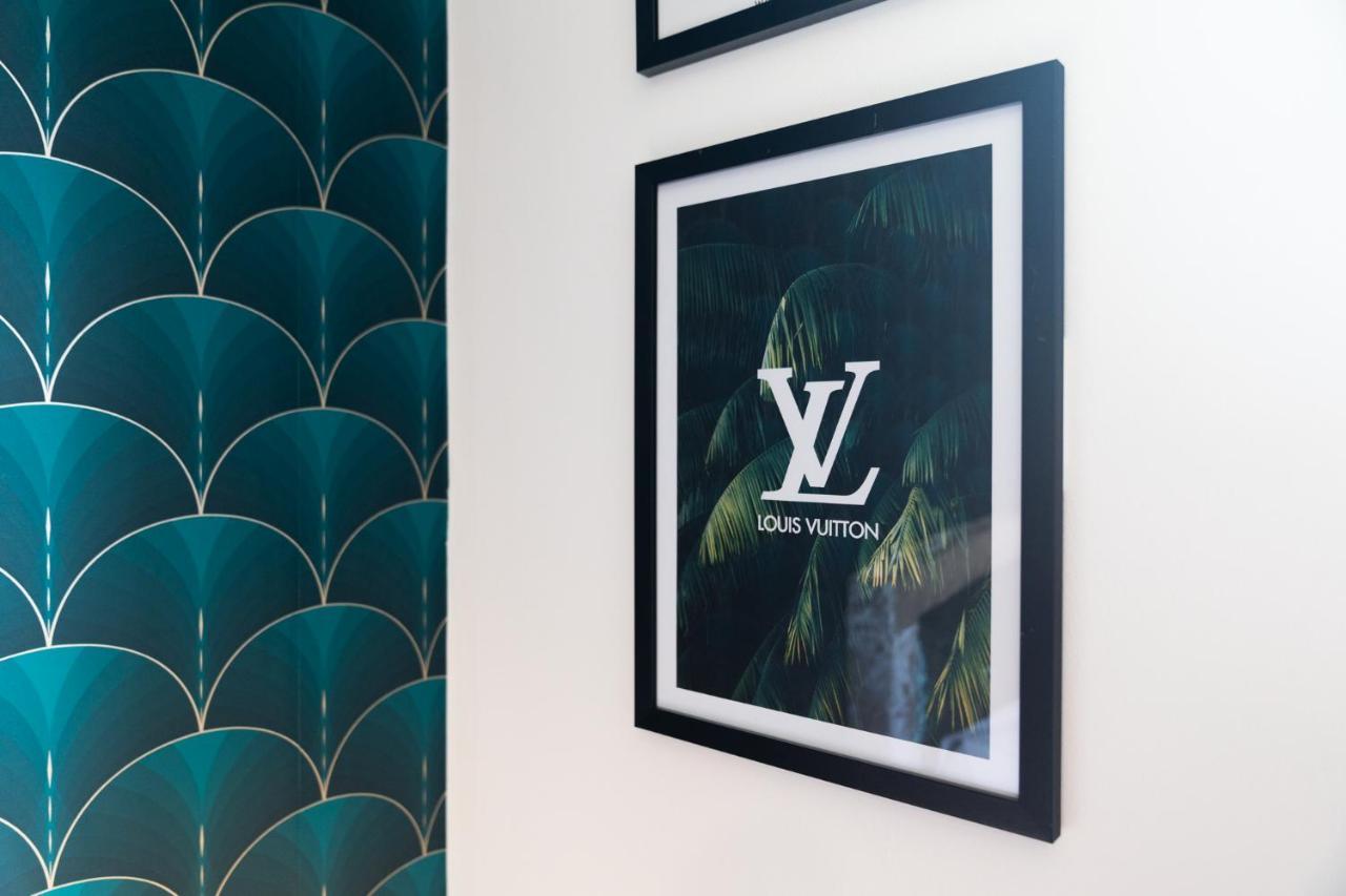 Maevela Apartments - Ultra Lavish Luxury 2 Bed Apartment City Centre - With Balcony - Free Secure Parking - Ps4 & Smart Tv'S Birmingham Eksteriør billede